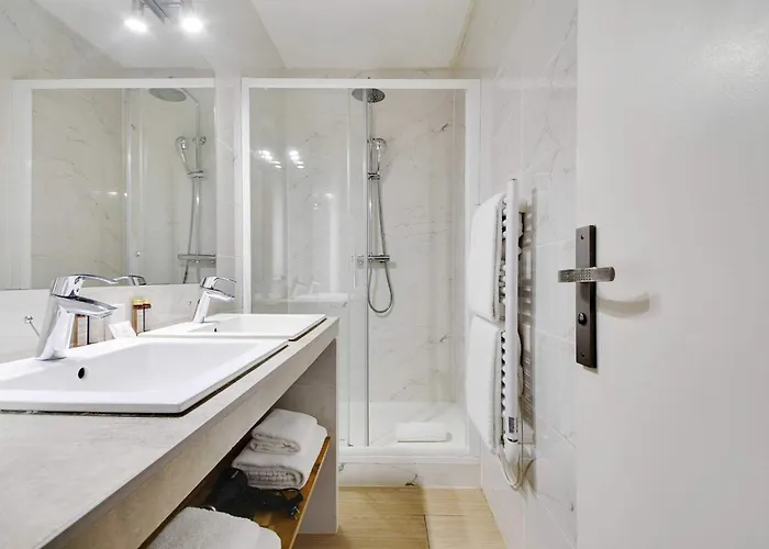 Amazing - 2br 6p - Bastille 아파트